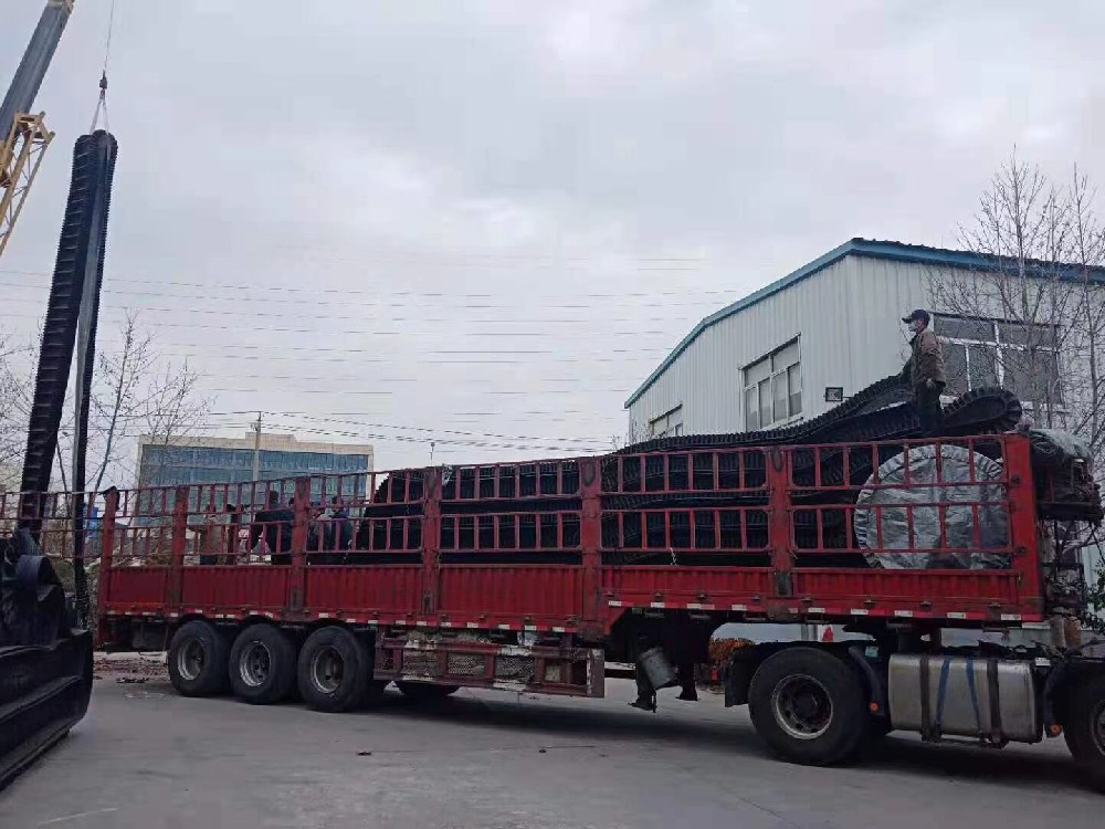 大傾角輸送帶現(xiàn)場卸車